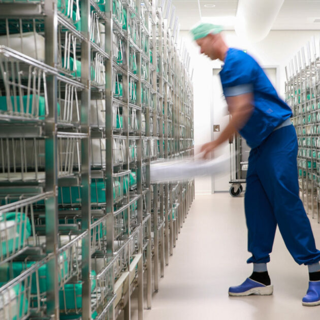 rvs stellingen steriele ruimte OK logistiek CSA Isala Meppel