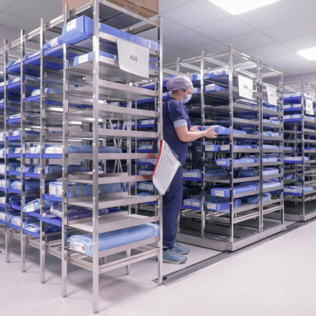 rvs verrijdbare stellingen steriele ruimte OK CSA AZ Klina