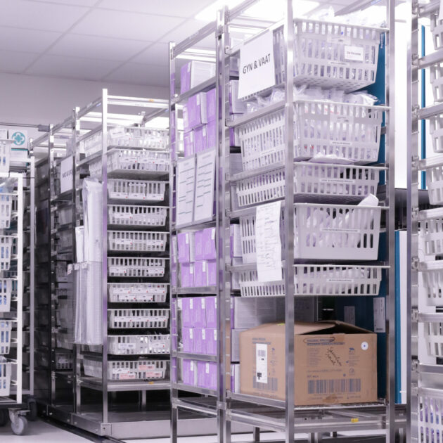 rvs verrijdbare stellingen steriele ruimte OK CSA AZ Klina